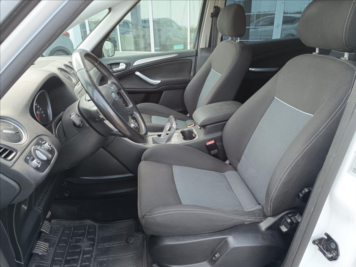 Ford S-MAX MPV 2,0 l 103 kw