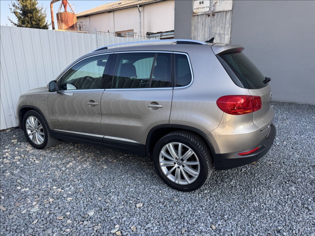 Volkswagen Tiguan SUV / Terénní 2,0 l 81 kw