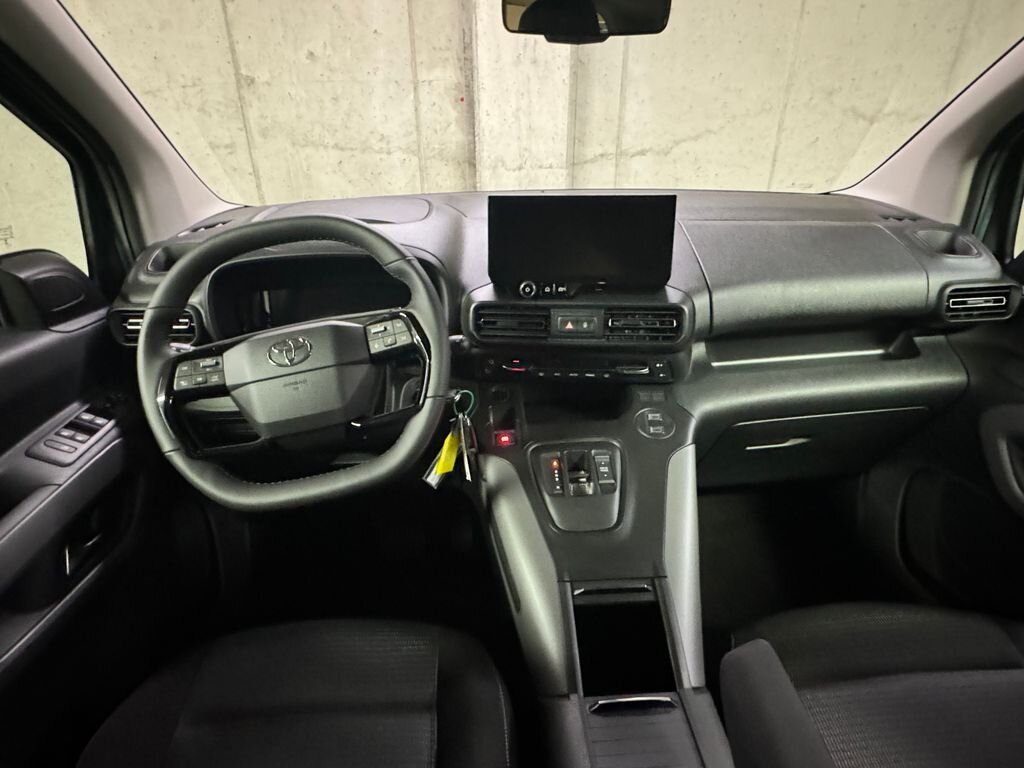 Toyota ProAce City Verso MPV 1,5 l 96 kw