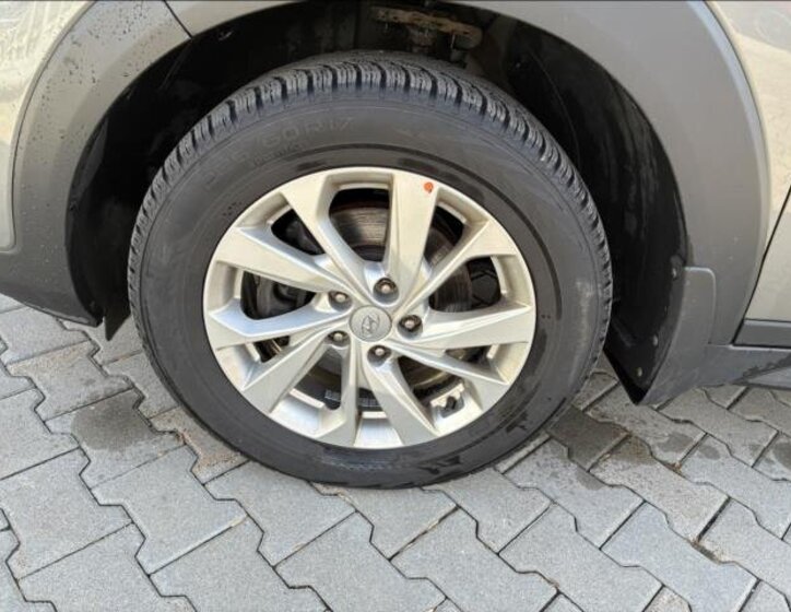 Hyundai Tucson SUV 1,6 l 130 kw