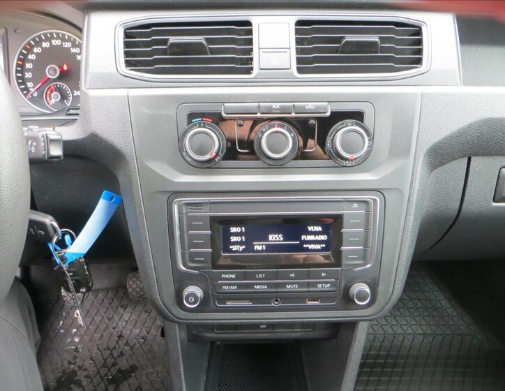 Volkswagen Caddy Skříň 1,4 l 81 kw