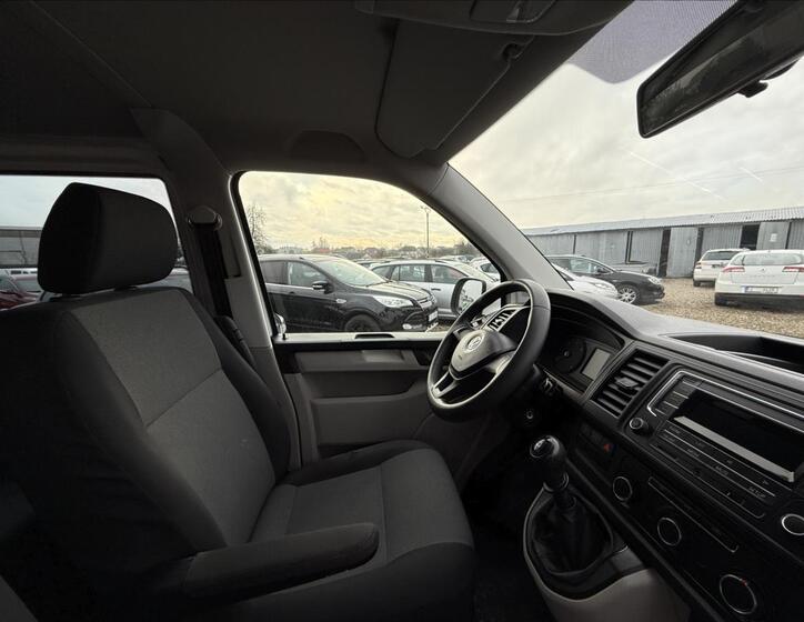 Volkswagen Transporter 28