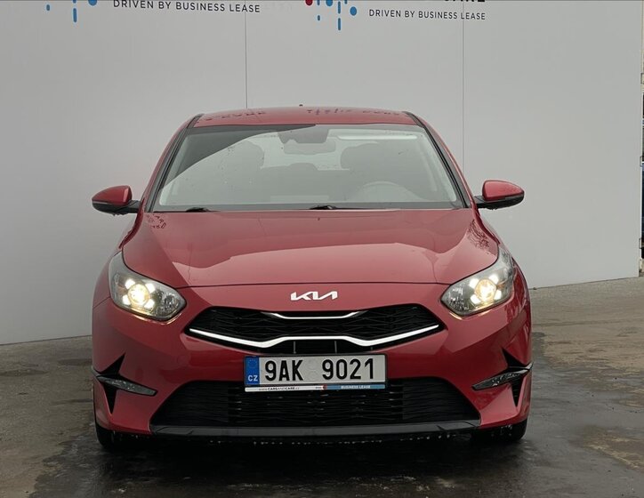 KIA Ceed Hatchback 998,0 74 kw