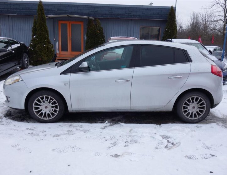Fiat Bravo Hatchback 1,6 l 88 kw