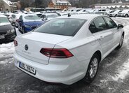 Volkswagen Passat Sedan / Limuzína 1,5 l 110 kw