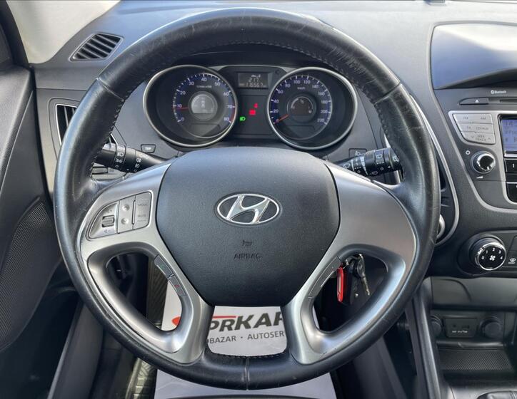 Hyundai ix35 24
