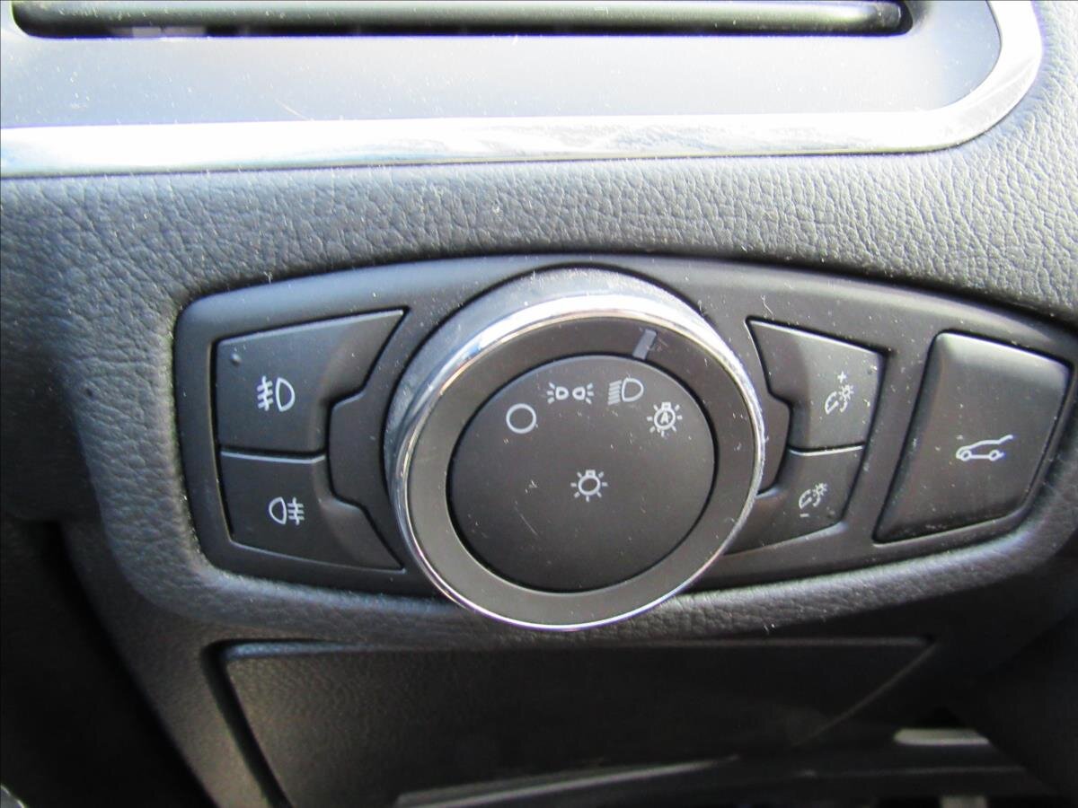 Ford Galaxy Kombi 2,0 l 110 kw