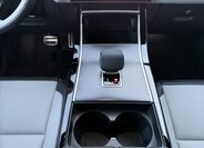 Land Rover Range Rover Velar SUV / Terénní 3,0 l 221 kw