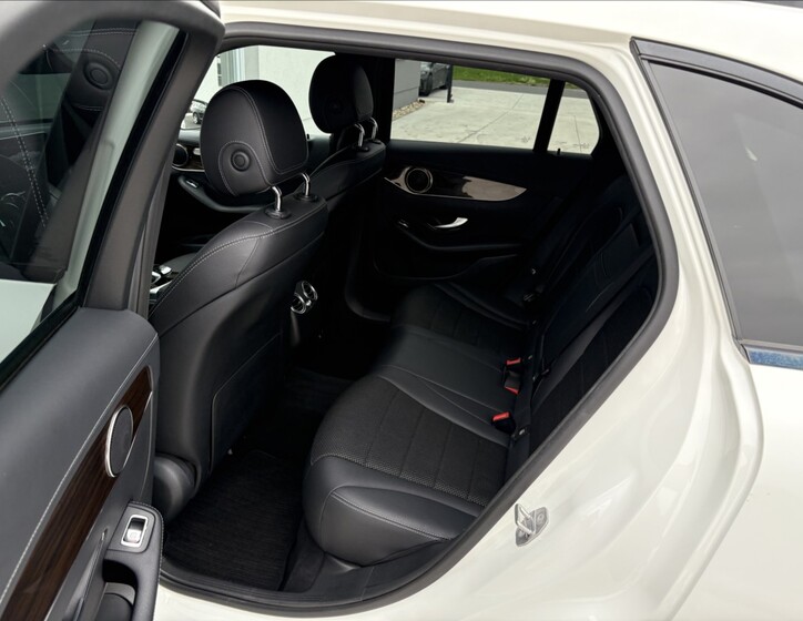 Mercedes-Benz GLC 22