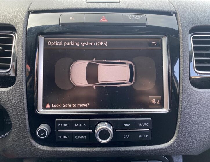 Volkswagen Touareg SUV / Terénní 3,0 l 176 kw