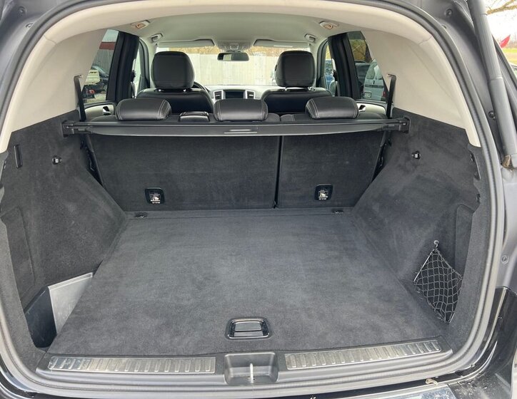 Mercedes-Benz Třídy M SUV / Terénní 3,0 l 190 kw