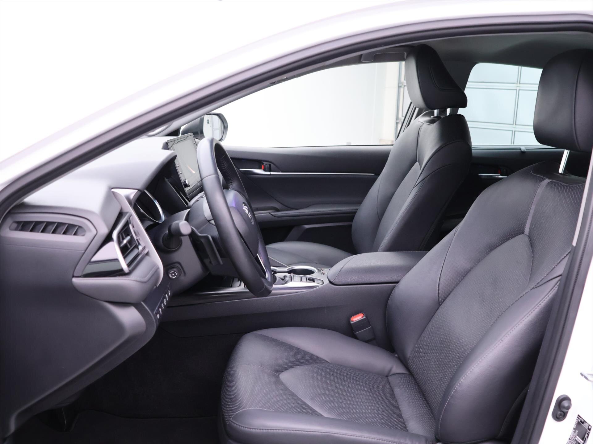 Toyota Camry Sedan / Limuzína 2,5 l 131 kw