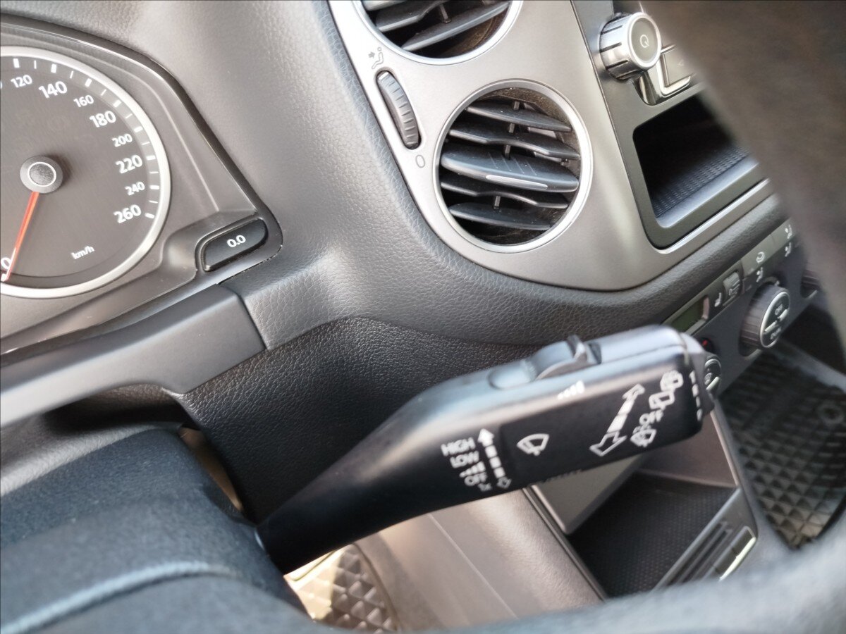 Volkswagen Tiguan SUV / Terénní 2,0 l 103 kw