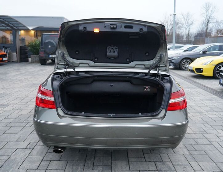 Mercedes-Benz Třídy E 13