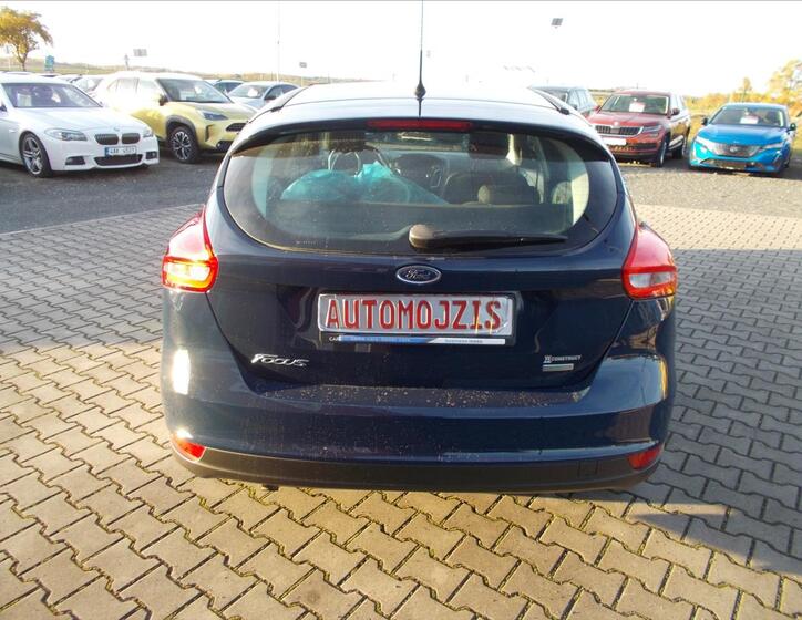 Ford Focus 11