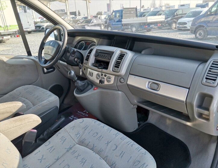 Renault Trafic VAN / Minibus 2,5 l 107 kw