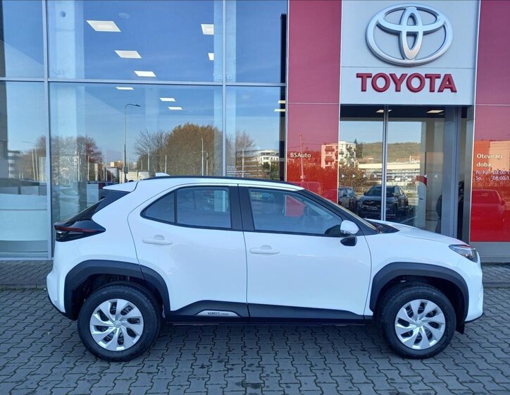 Toyota Yaris Cross Hatchback 1,5 l 68 kw