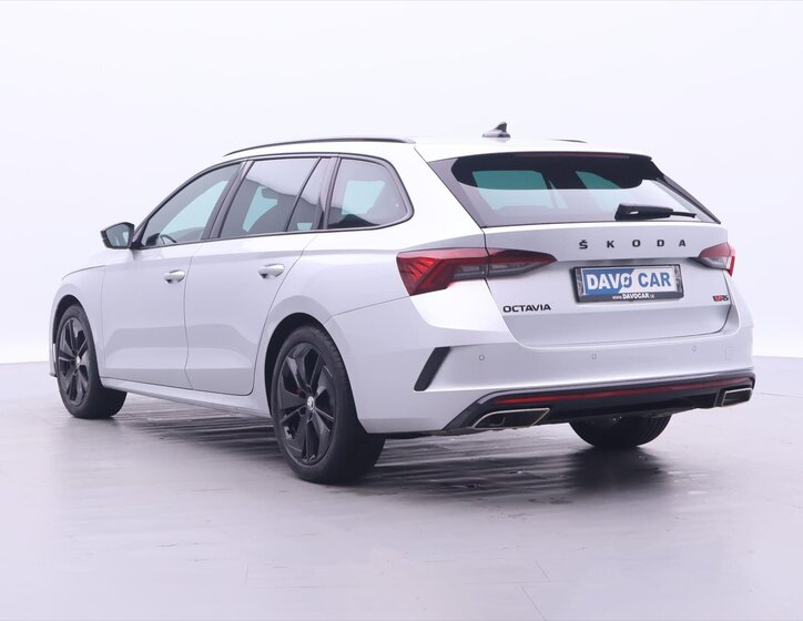 Škoda Octavia Kombi 2,0 l 180 kw