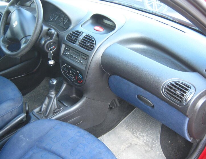 Peugeot 206 14
