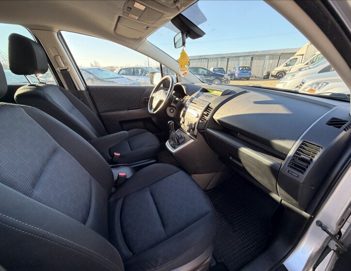 Mazda 5 Kombi 2,0 l 81 kw