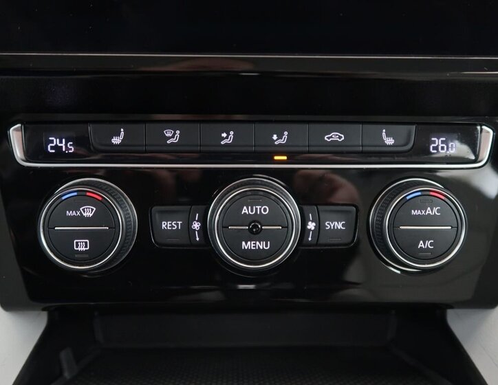 Volkswagen Passat 22