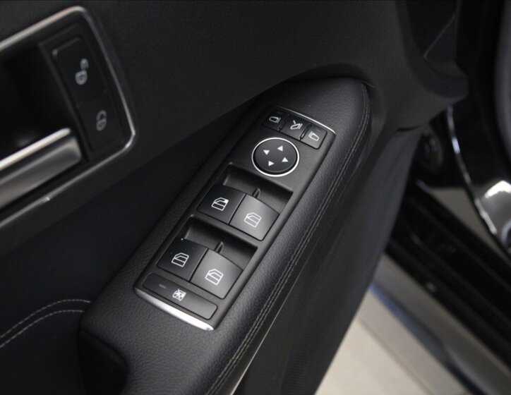 Mercedes-Benz Třídy E Kombi 3,0 l 190 kw