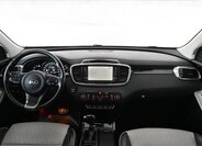 KIA Sorento 11