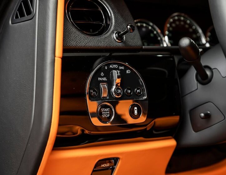 Rolls-Royce Cullinan SUV 6,7 l 441 kw