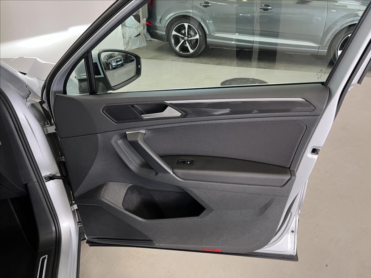 Volkswagen Tiguan SUV / Terénní 1,5 l 110 kw