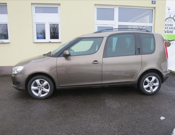 Škoda Roomster Hatchback 1,2 l 77 kw