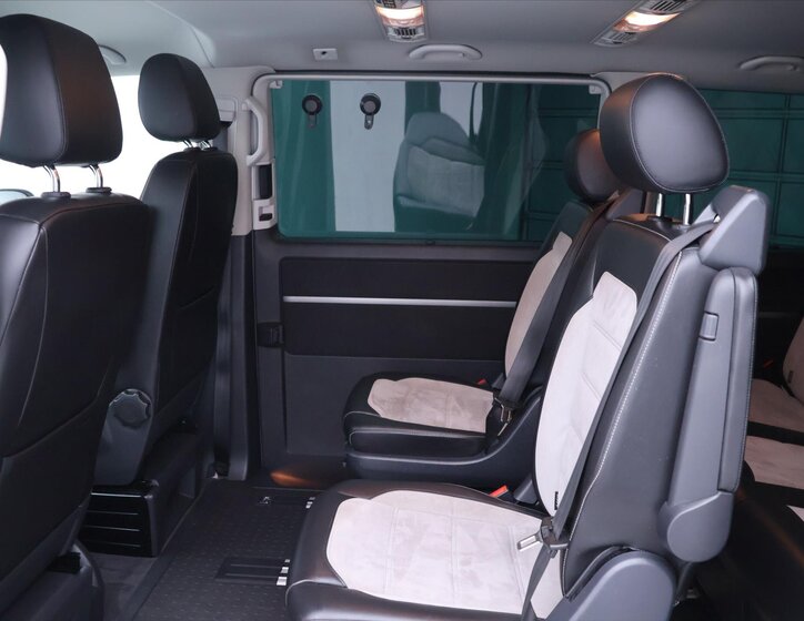 Volkswagen Multivan Kombi 2,0 l 150 kw