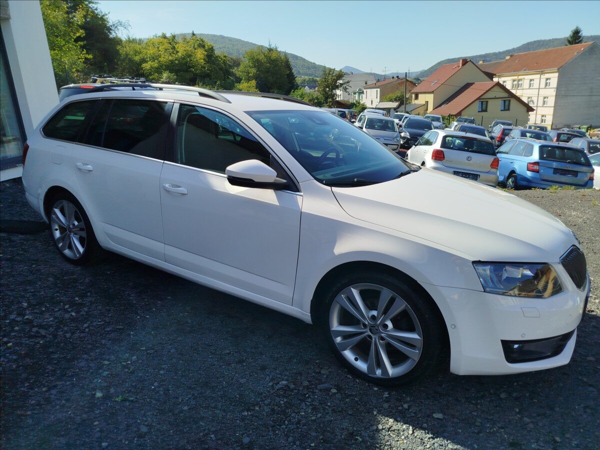 Škoda Octavia Kombi 2,0 l 110 kw