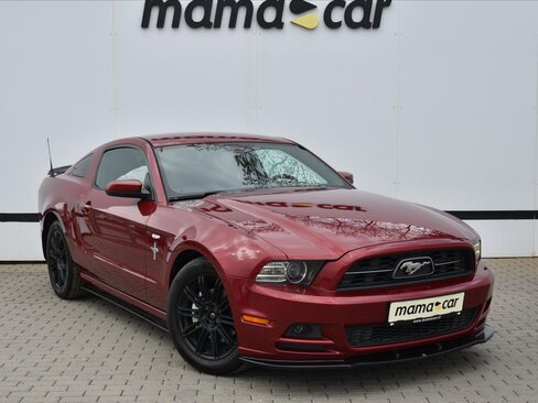 Ford Mustang Kupé 3,7 l 227 kw