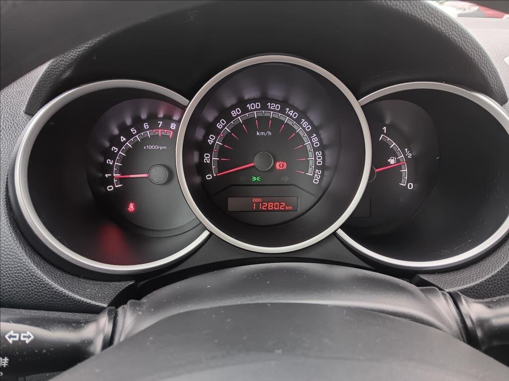 KIA Venga MPV 1,4 l 66 kw