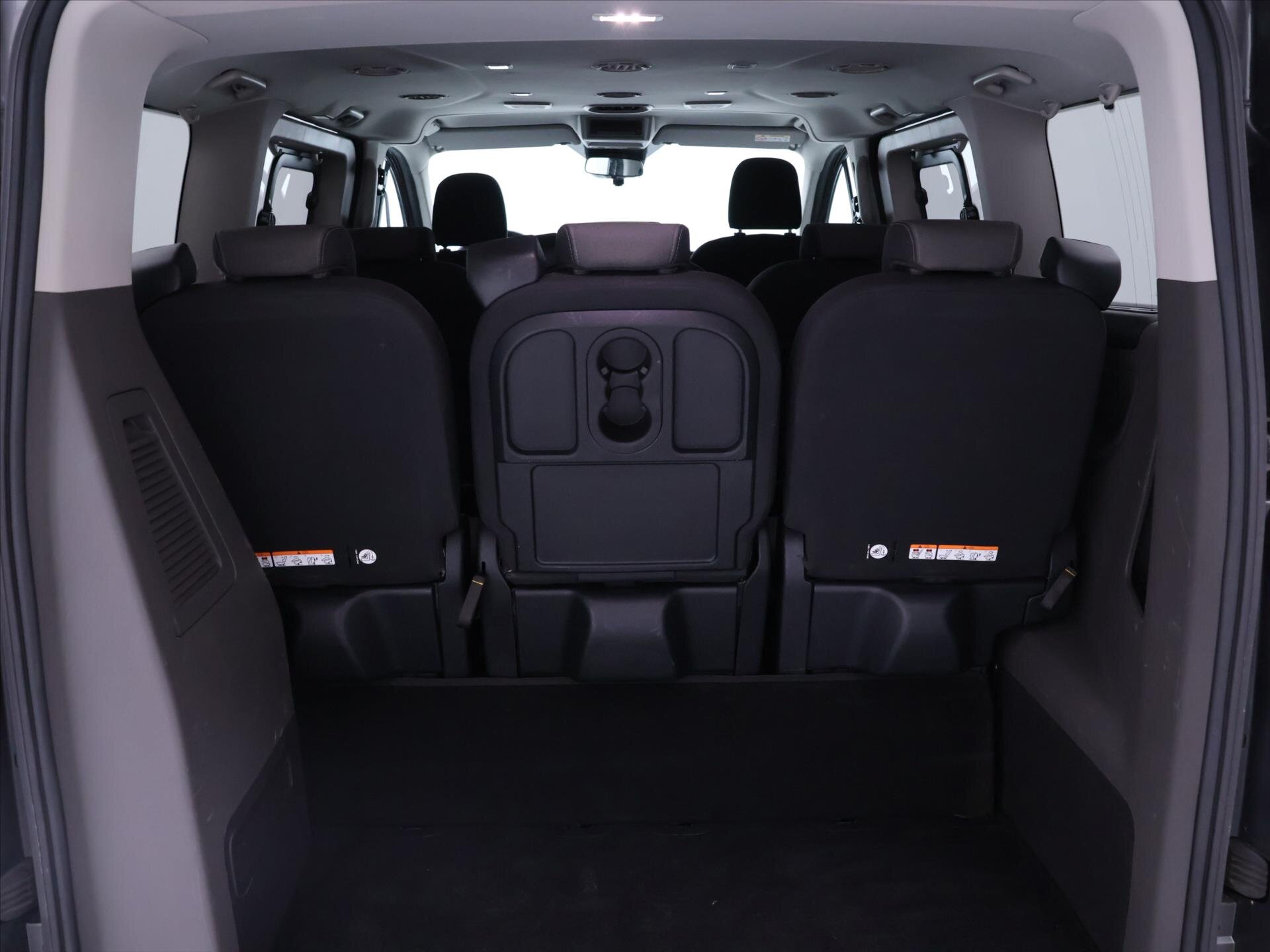 Ford Tourneo Custom Kombi 2,0 l 95 kw