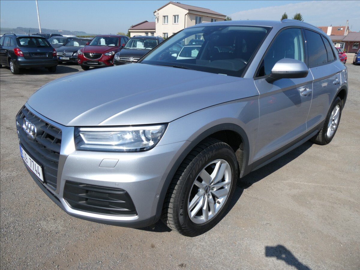 Audi Q5 SUV / Terénní 2,0 l 120 kw