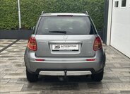 Suzuki SX4 Hatchback 2,0 l 99 kw