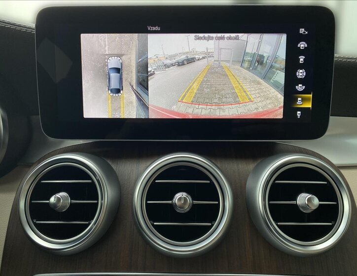 Mercedes-Benz GLC SUV 2,0 l 143 kw