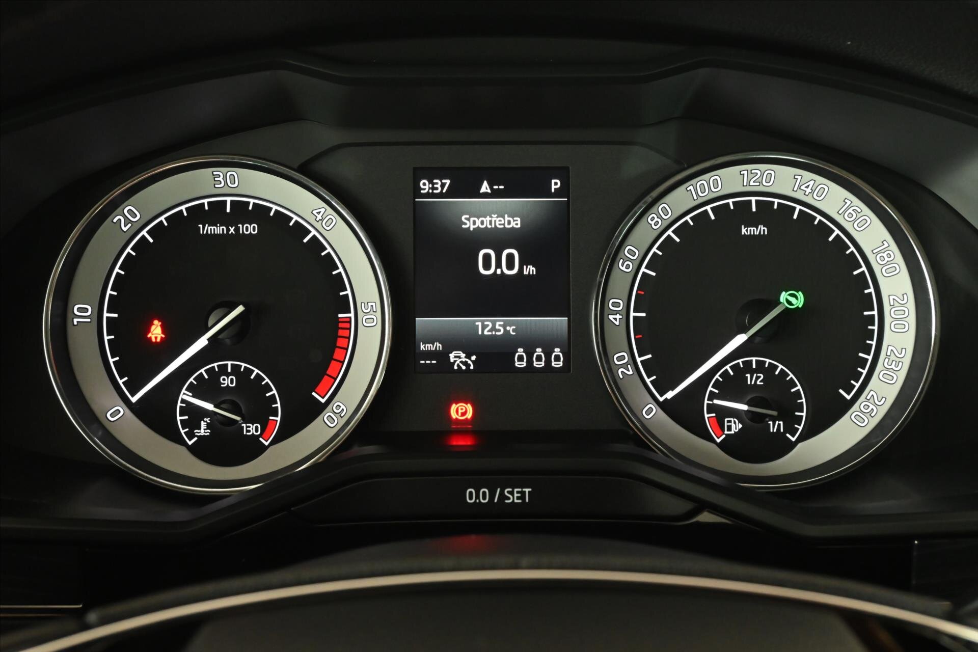 Škoda Superb Kombi 2,0 l 110 kw