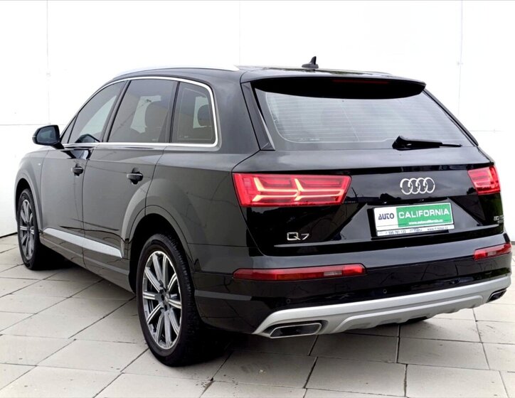 Audi Q7 SUV 3,0 l 210 kw