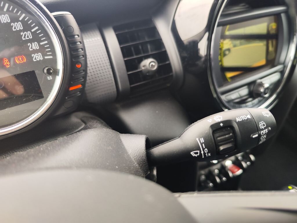 Mini Cooper Hatchback 1,5 l 100 kw