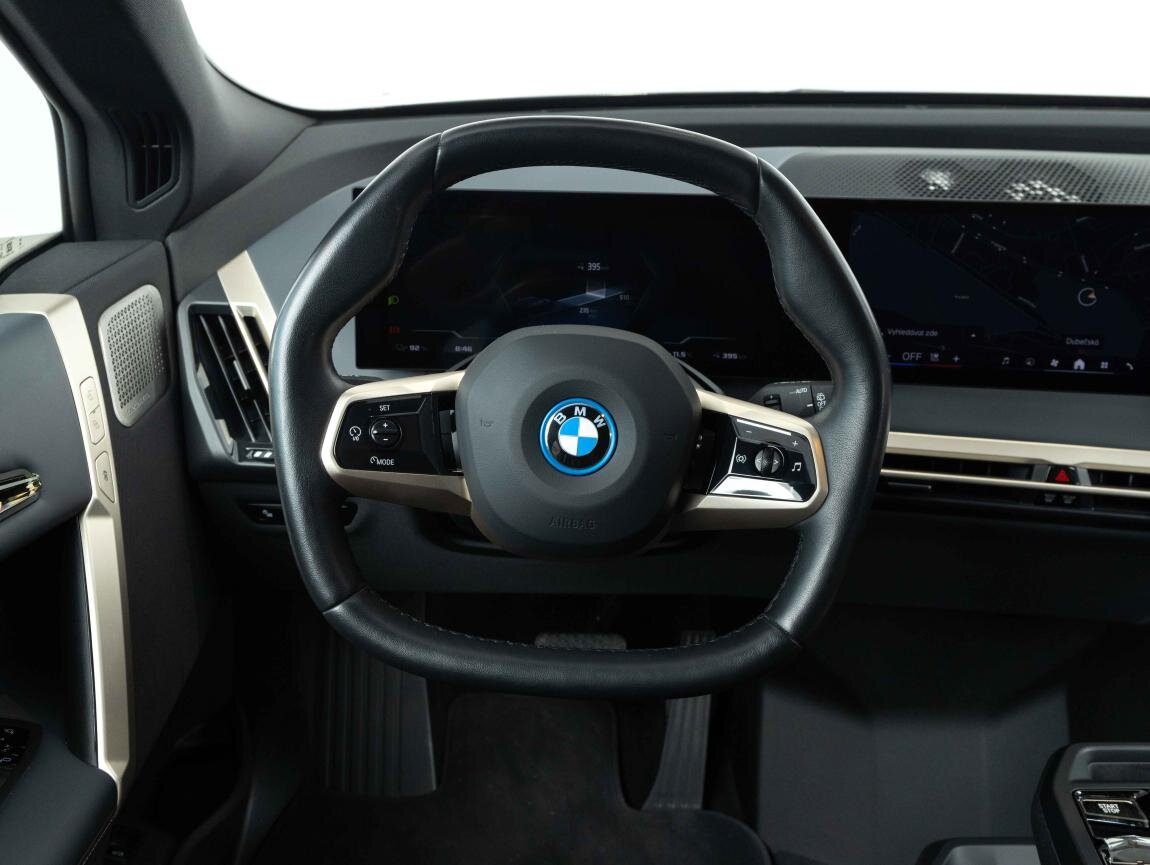 BMW iX SUV 0,0 455 kw