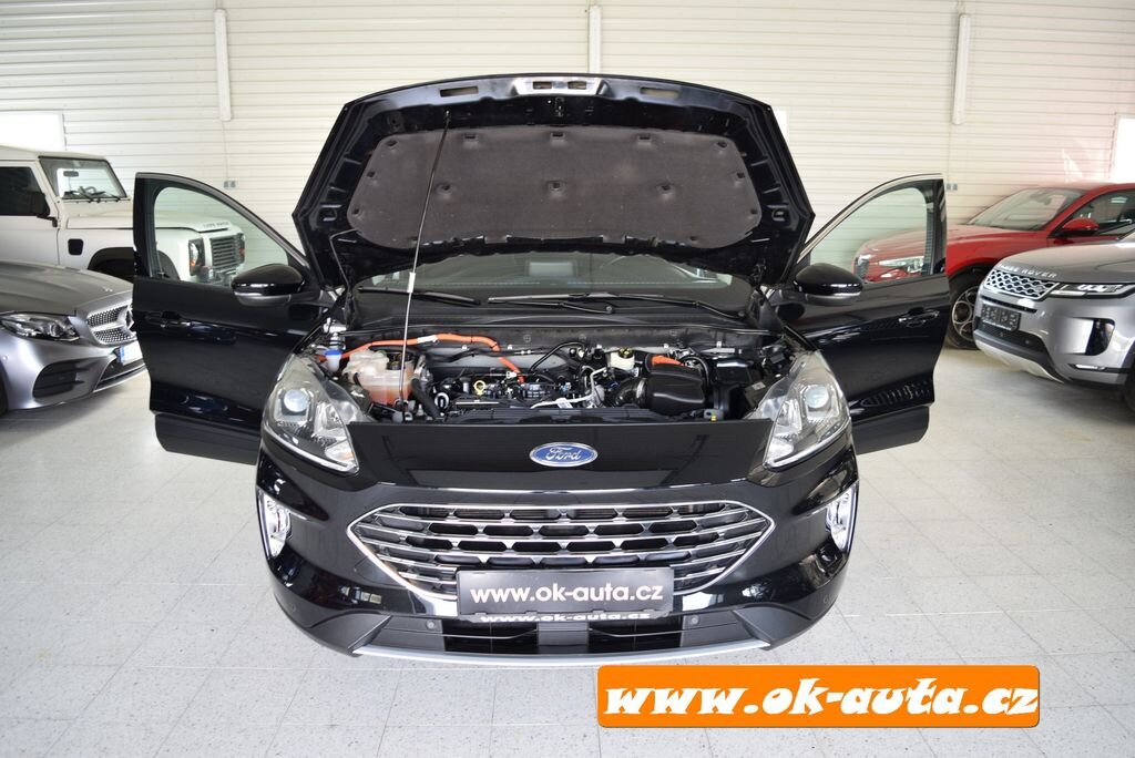Ford Kuga SUV / Terénní 2,5 l 112 kw