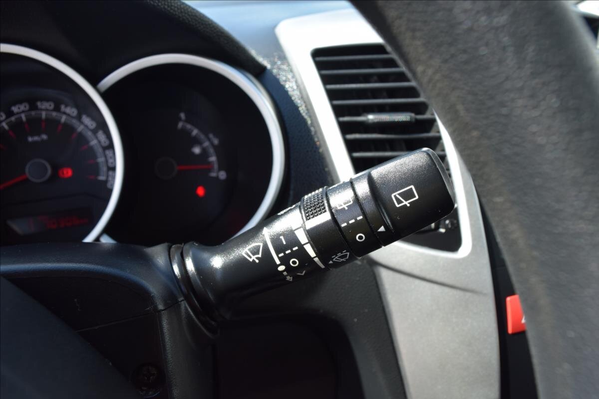 KIA Venga Kombi 1,4 l 66 kw