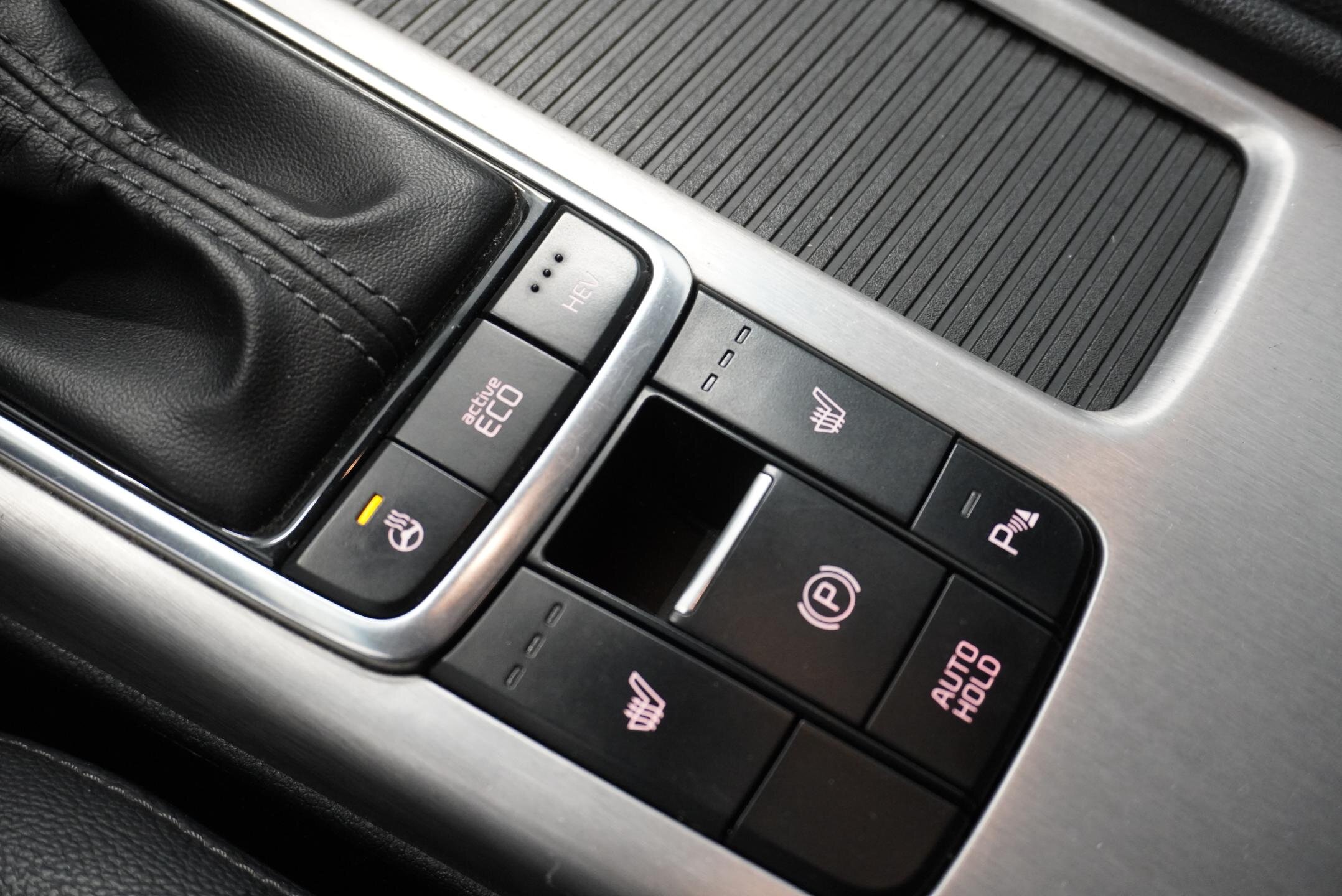 KIA Optima Kombi 2,0 l 151 kw