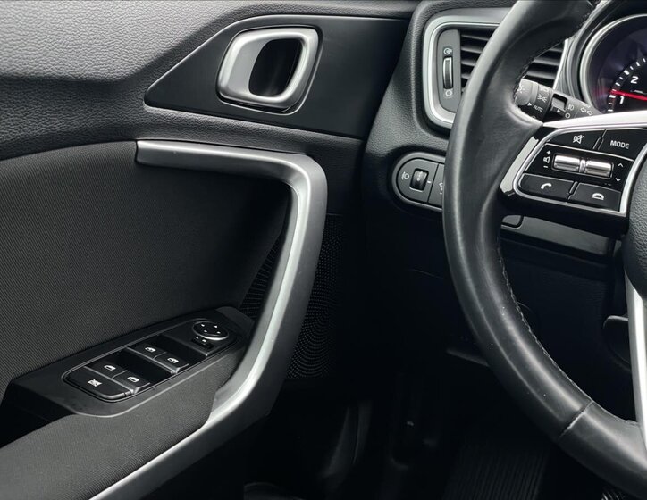 KIA Ceed Kombi 998,0 74 kw