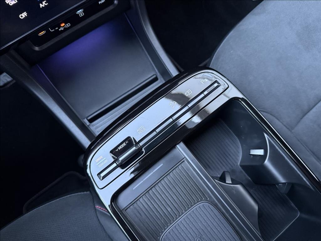 Hyundai Tucson SUV 1,6 l 158 kw