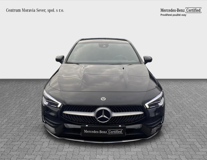 Mercedes-Benz CLA 8