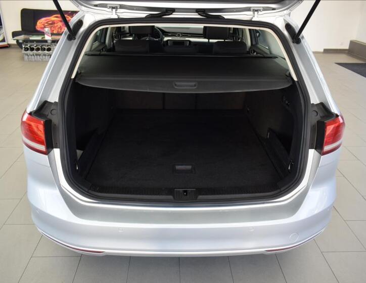 Volkswagen Passat 18