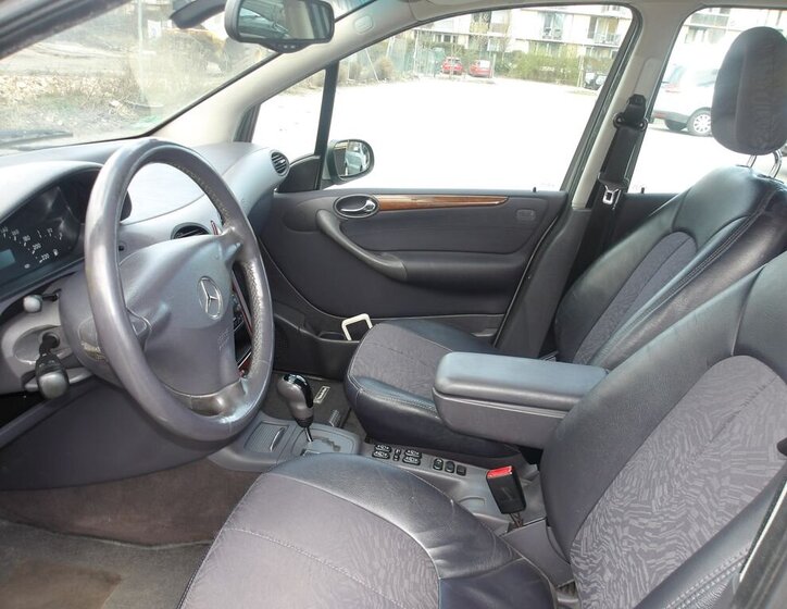 Mercedes-Benz Třídy A Hatchback 1,6 l 75 kw